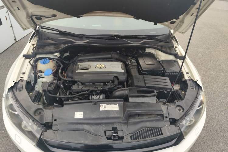 Used Volkswagen Scirocco 2011 2.0 TSI R-Line Engine Bay
