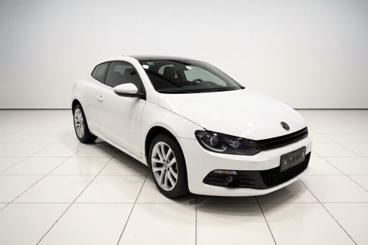 Used Volkswagen Scirocco 2011 1.4 TSI Comfort Edition Front Right 45 Deg