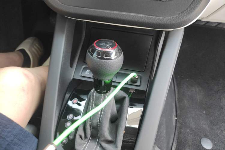 Used Volkswagen Scirocco 2011 1.4 TSI Single-Turbo Fashion Edition Gear Lever