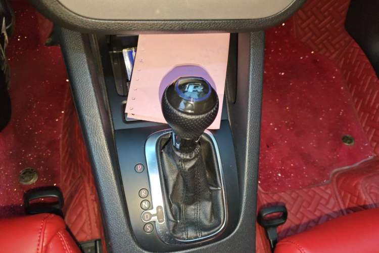 Used Volkswagen Scirocco 2011 1.4 TSI Single-Turbo Fashion Edition Gear Lever
