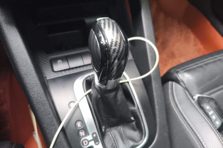 Used Volkswagen Scirocco 2011 2.0 TSI Luxury Edition Gear Lever
