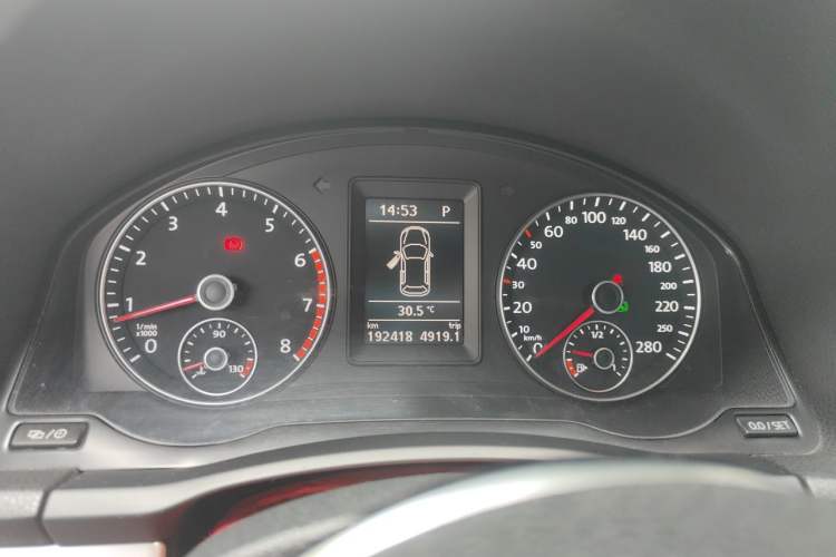 Used Volkswagen Scirocco 2011 1.4 TSI Single-Turbo Fashion Edition Instrument Cluster