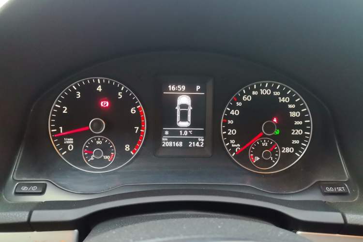 Used Volkswagen Scirocco 2011 2.0 TSI Luxury Edition Instrument Cluster