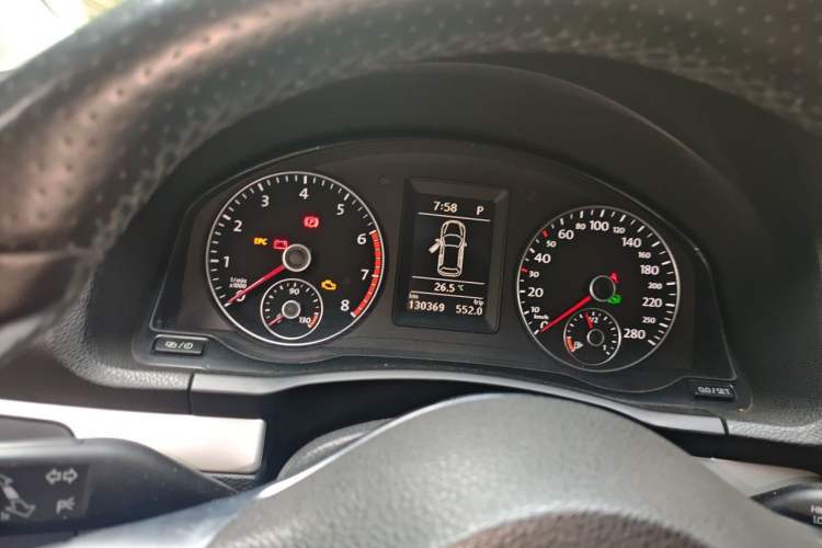 Used Volkswagen Scirocco 2011 1.4 TSI Single-Turbo Fashion Edition Instrument Cluster