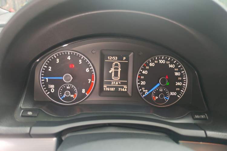 Used Volkswagen Scirocco 2011 R 2.0TSI Instrument Cluster