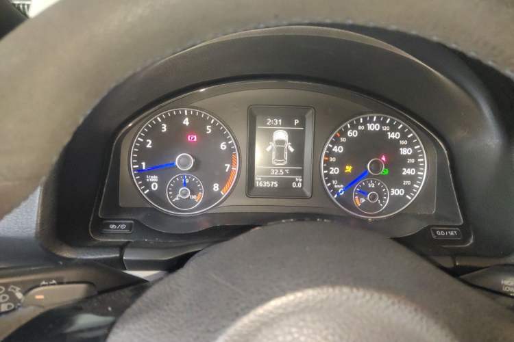 Used Volkswagen Scirocco 2011 R 2.0TSI Instrument Cluster