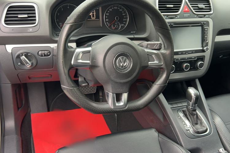 Used Volkswagen Scirocco 2011 1.4 TSI Single-Turbo Fashion Edition Interior 2