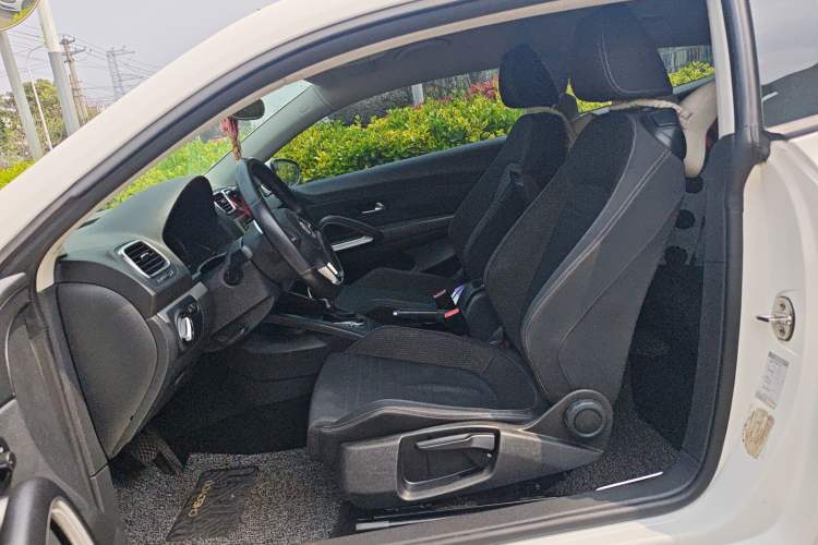 Used Volkswagen Scirocco 2011 1.4 TSI Single-Turbo Fashion Edition Left Front Seat
