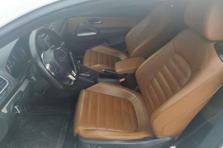 Used Volkswagen Scirocco 2011 2.0 TSI R-Line Left Front Seat