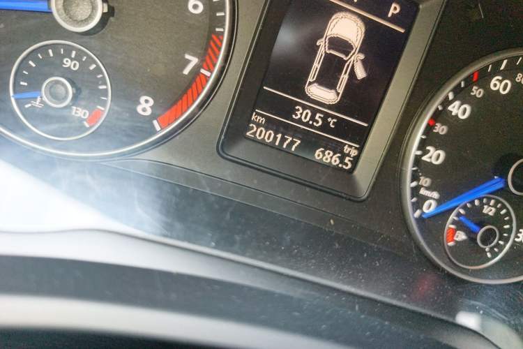 Used Volkswagen Scirocco 2011 R 2.0TSI Odometer Close Up