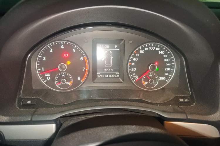 Used Volkswagen Scirocco 2011 1.4 TSI Single-Turbo Fashion Edition Odometer Close Up