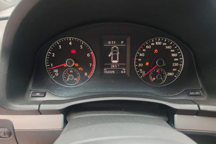 Used Volkswagen Scirocco 2011 2.0 TSI Luxury Edition Odometer Close Up