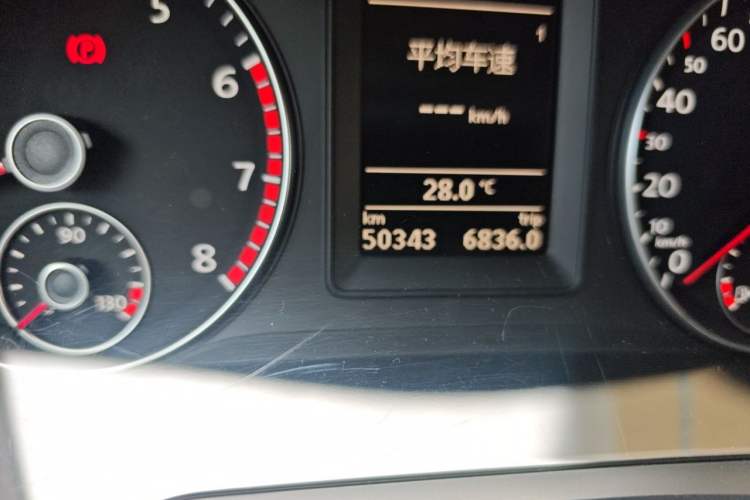 Used Volkswagen Scirocco 2011 1.4 TSI Single-Turbo Fashion Edition Odometer Close Up