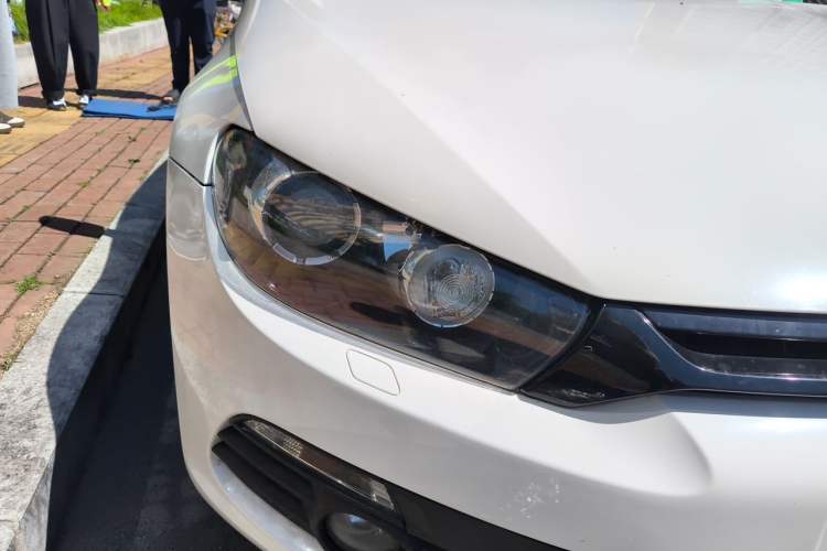 Used Volkswagen Scirocco 2011 2.0 TSI Luxury Edition Right Front Headlight