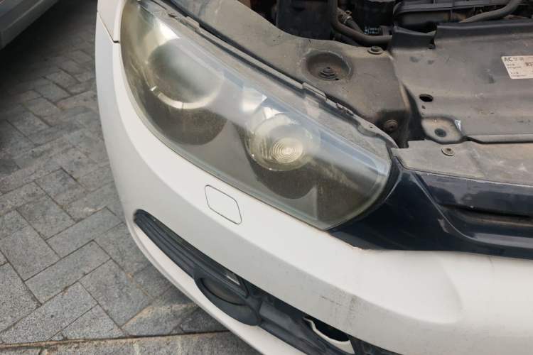 Used Volkswagen Scirocco 2011 2.0 TSI Luxury Edition Right Front Headlight
