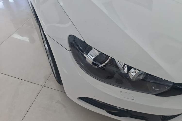 Used Volkswagen Scirocco 2011 2.0 TSI Luxury Edition Right Front Headlight