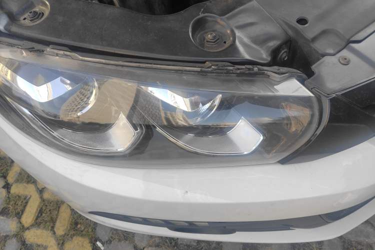 Used Volkswagen Scirocco 2011 1.4 TSI Single-Turbo Fashion Edition Right Front Headlight