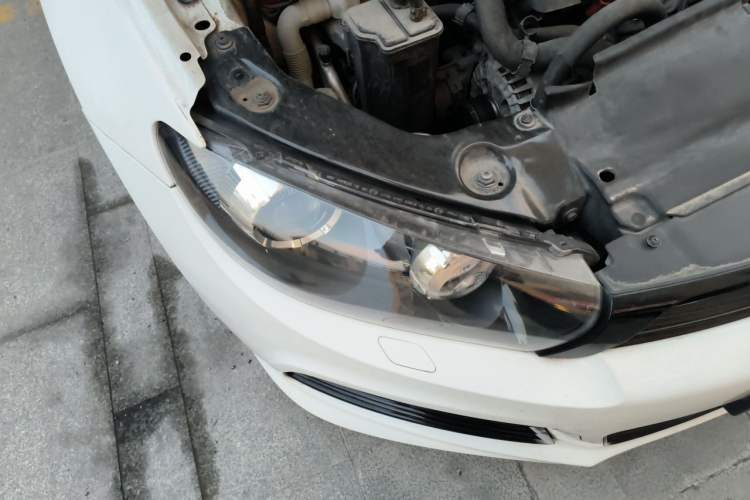 Used Volkswagen Scirocco 2011 R 2.0TSI Right Front Headlight