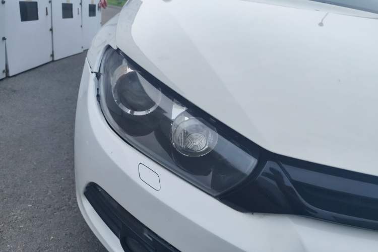 Used Volkswagen Scirocco 2011 2.0 TSI R-Line Right Front Headlight