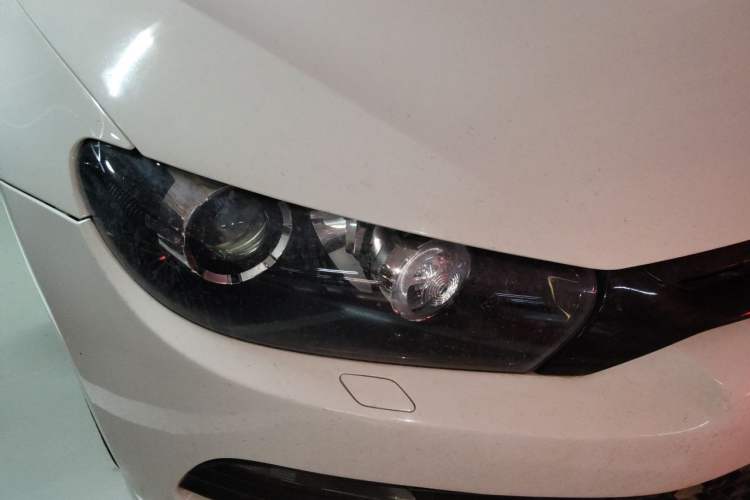 Used Volkswagen Scirocco 2011 2.0 TSI R-Line Right Front Headlight