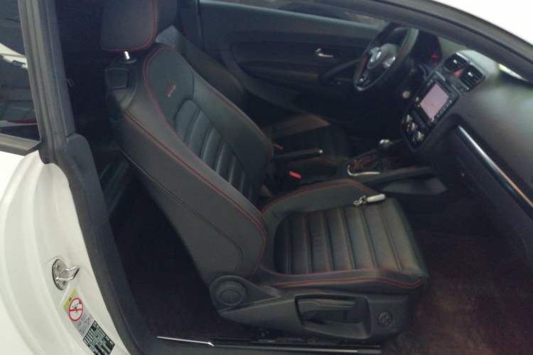 Used Volkswagen Scirocco 2011 2.0 TSI Luxury Edition Right Front Seat