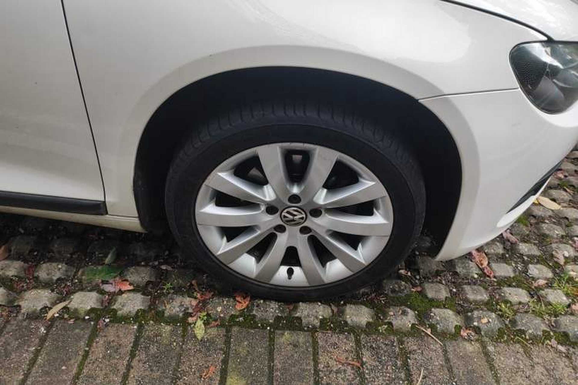 Used Volkswagen Scirocco 2011 1.4 TSI Single-Turbo Fashion Edition Right Front Wheel Hub