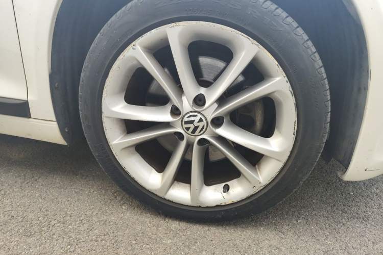 Used Volkswagen Scirocco 2011 2.0 TSI R-Line Right Front Wheel Hub