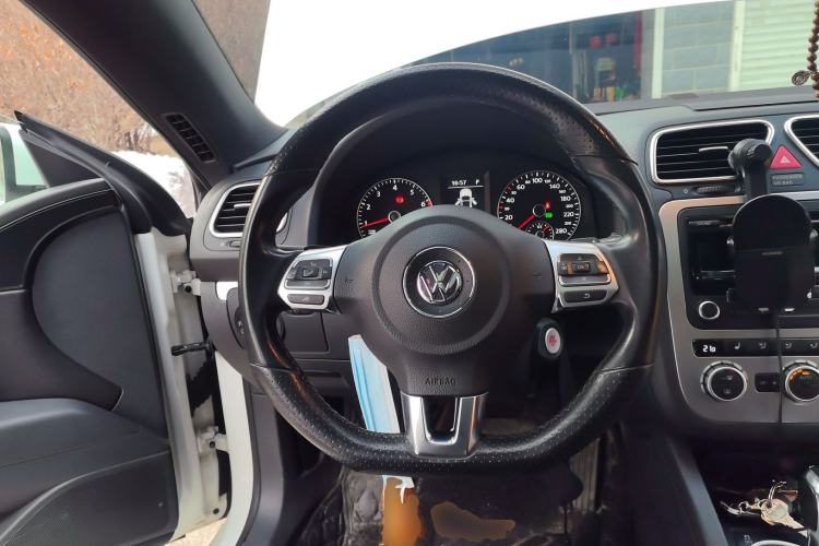 Used Volkswagen Scirocco 2011 2.0 TSI Luxury Edition Steering Wheel