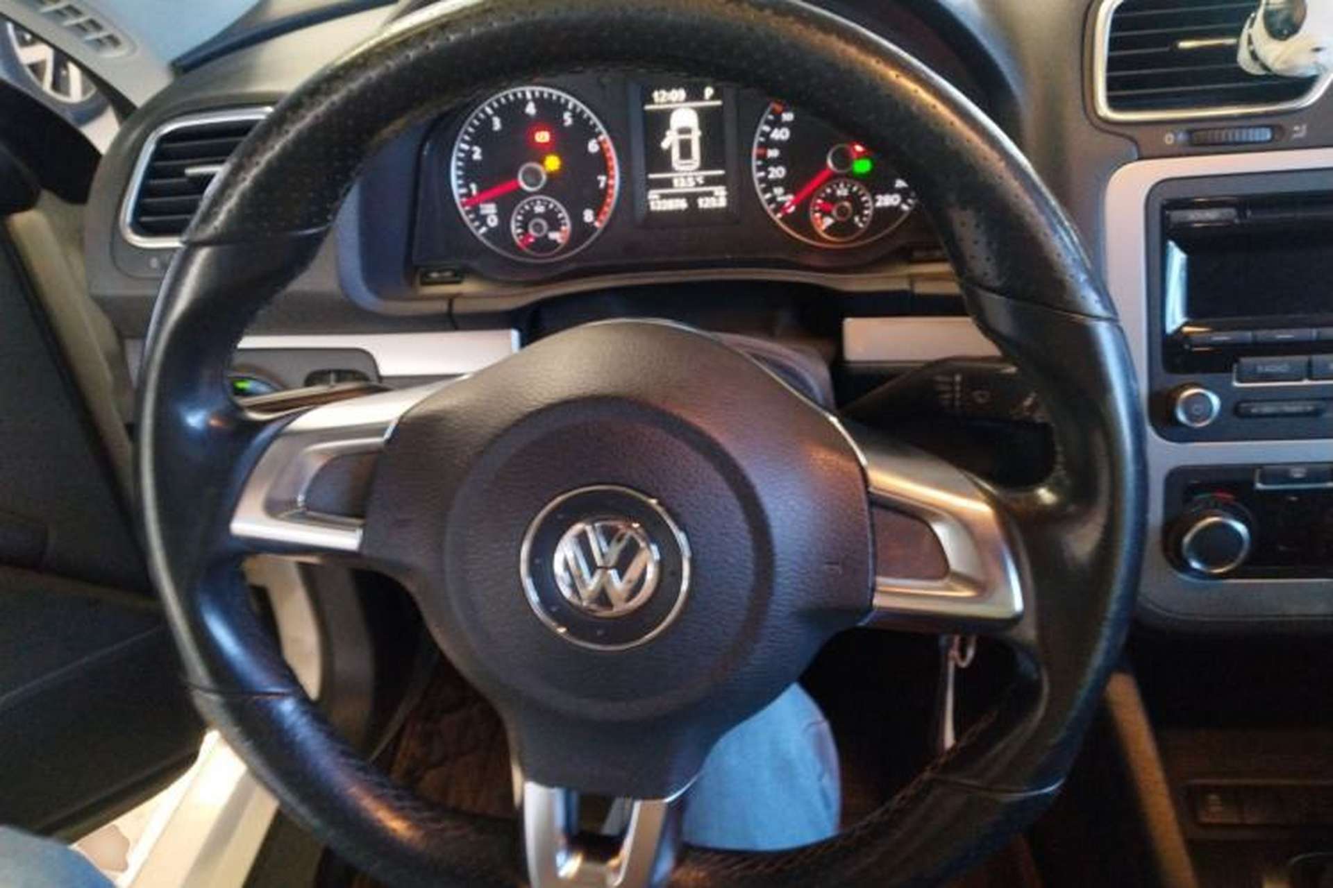 Used Volkswagen Scirocco 2011 1.4 TSI Single-Turbo Fashion Edition Steering Wheel