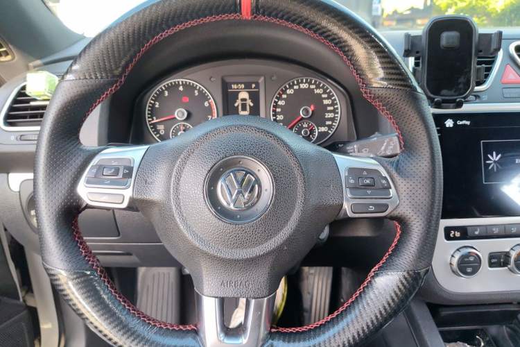 Used Volkswagen Scirocco 2011 2.0 TSI Luxury Edition Steering Wheel