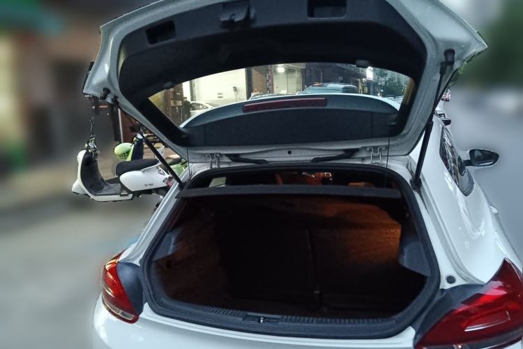 Used Volkswagen Scirocco 2011 2.0 TSI R-Line Trunk