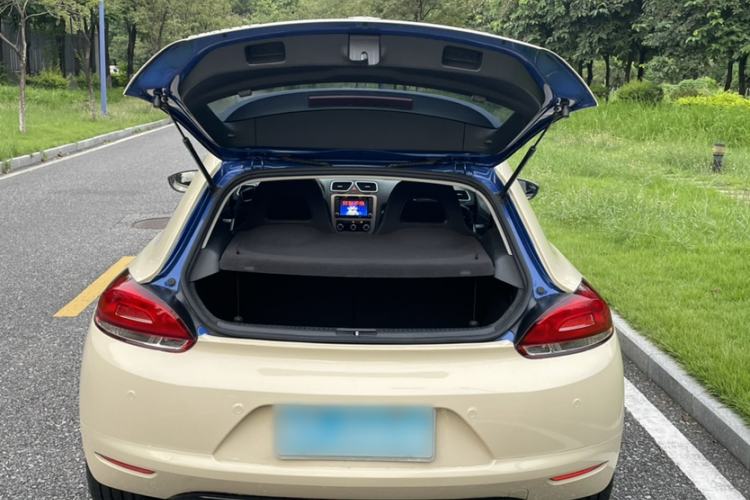 Used Volkswagen Scirocco 2011 1.4 TSI Single-Turbo Fashion Edition Trunk