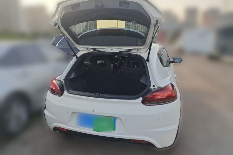 Used Volkswagen Scirocco 2011 2.0 TSI R-Line Trunk