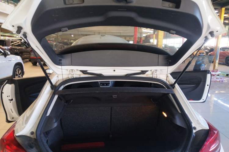 Used Volkswagen Scirocco 2011 1.4 TSI Single-Turbo Fashion Edition Trunk