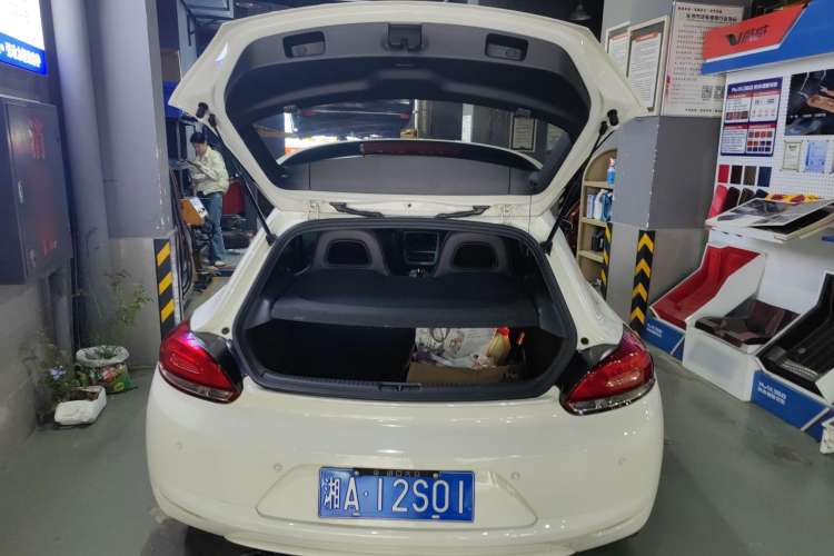Used Volkswagen Scirocco 2011 2.0 TSI R-Line Trunk