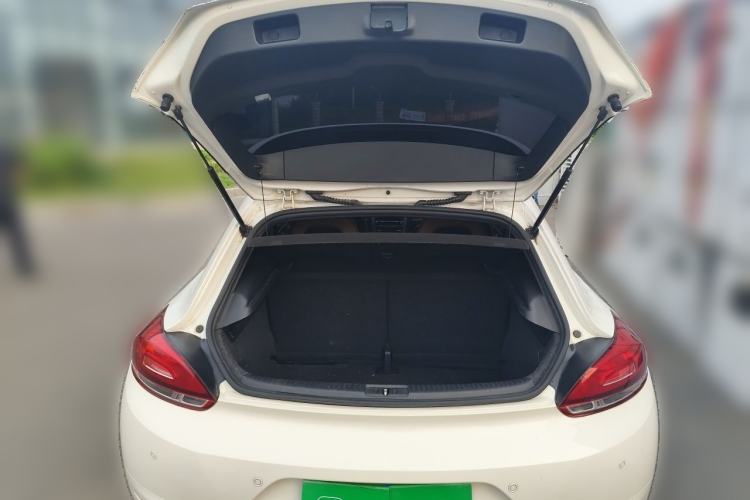 Used Volkswagen Scirocco 2011 2.0 TSI R-Line Trunk