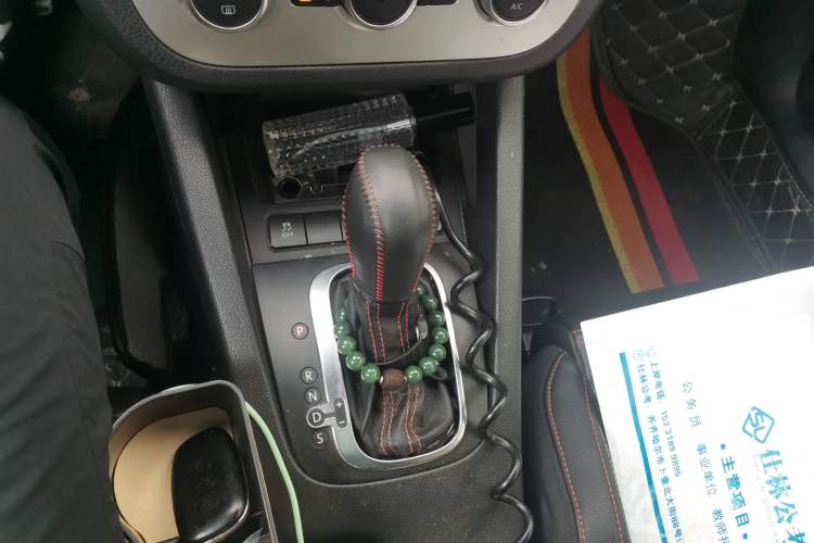 Used Volkswagen Scirocco 2013 2.0 TSI Million-Mile Edition Gear Lever