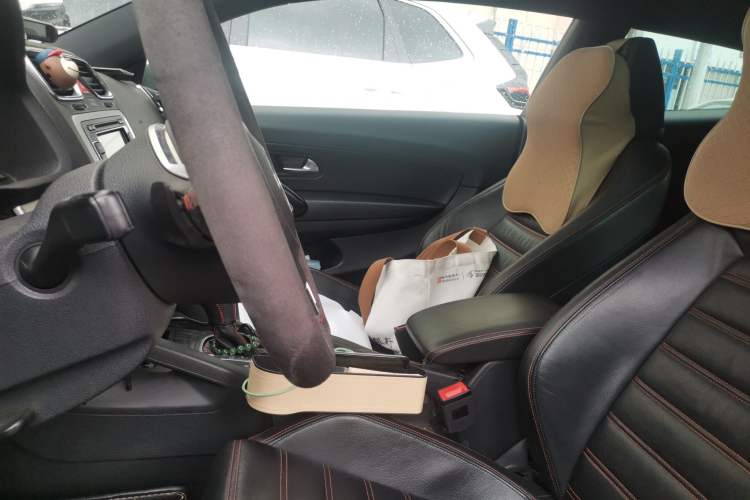 Used Volkswagen Scirocco 2013 2.0 TSI Million-Mile Edition Left Front Seat