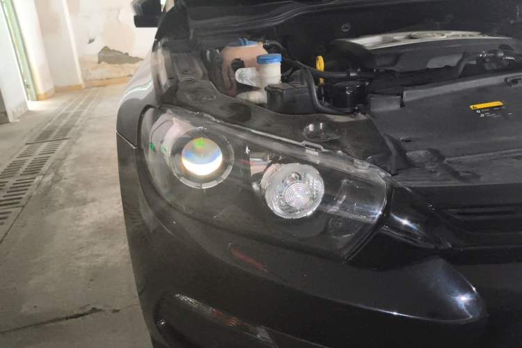 Used Volkswagen Scirocco 2013 2.0 TSI Million-Mile Edition Right Front Headlight
