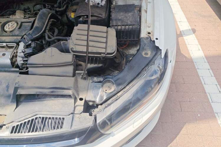Used Volkswagen Scirocco 2013 1.4TSI GTS Engine Bay Left
