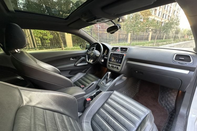 Used Volkswagen Scirocco 2013 2.0 TSI Million-Mile Edition Interior 6