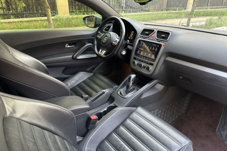 Used Volkswagen Scirocco 2013 2.0 TSI Million-Mile Edition Interior 7