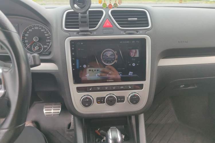 Used Volkswagen Scirocco 2013 2.0 TSI Million-Mile Edition Audio And AC Panel