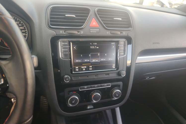 Used Volkswagen Scirocco 2013 1.4TSI GTS Audio And AC Panel