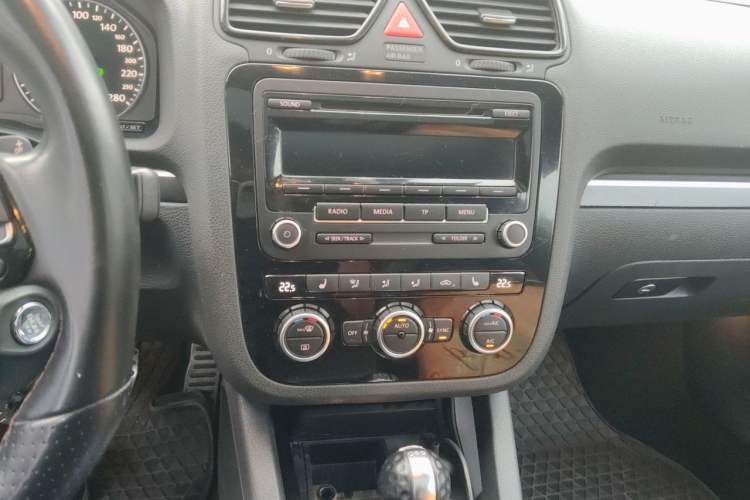 Used Volkswagen Scirocco 2013 2.0 TSI GTS Audio And AC Panel