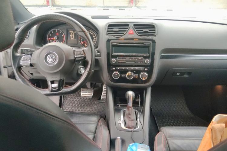 Used Volkswagen Scirocco 2013 2.0 TSI GTS Center Console