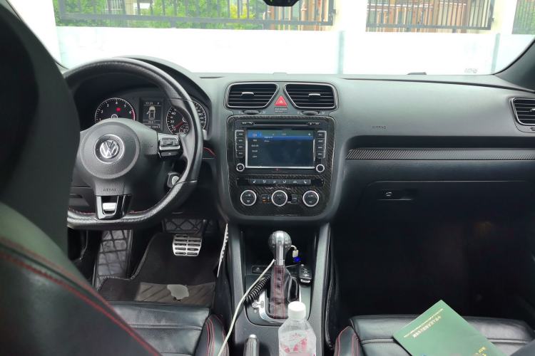 Used Volkswagen Scirocco 2013 2.0 TSI Million-Mile Edition Center Console