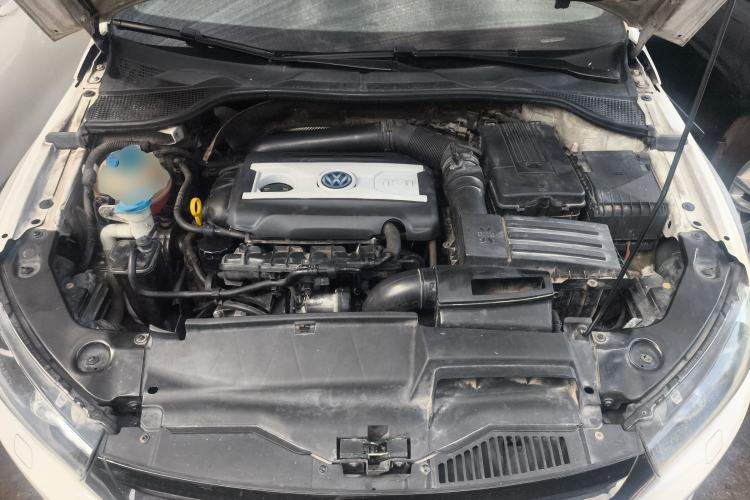 Used Volkswagen Scirocco 2013 2.0 TSI Million-Mile Edition Engine Bay