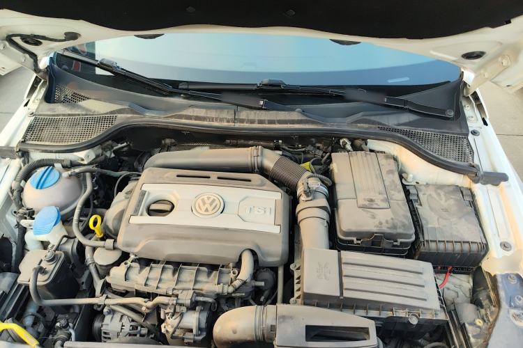 Used Volkswagen Scirocco 2013 2.0 TSI Million-Mile Edition Engine Bay