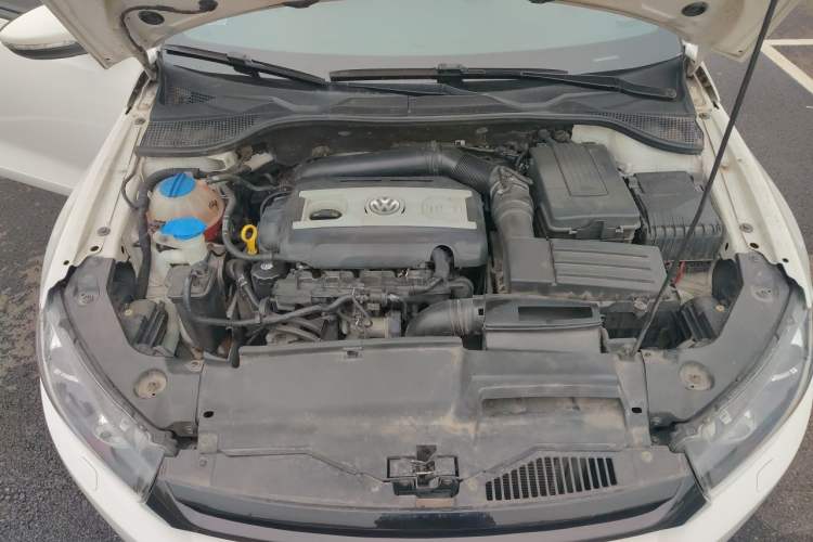 Used Volkswagen Scirocco 2013 2.0 TSI Million-Mile Edition Engine Bay